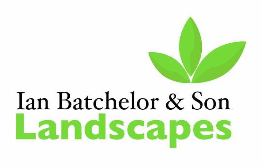 Ian Batchelor Landscapes working with railway sleepers in Lincolnshire. Railwaysleepers.com