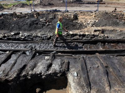 200 year old railway sleepers discovered!