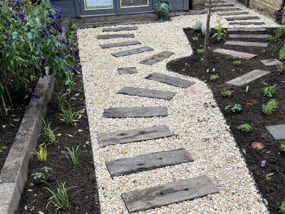 CURVED PATH & STEPPING STONES with reclaimed Dutch oak railway sleepers