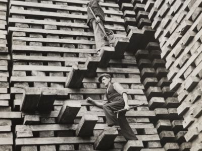Amazing photo of railway sleepers from the past