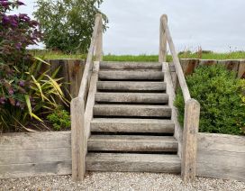 Steps made from used hardwood railway sleepers. Railwaysleepers.com